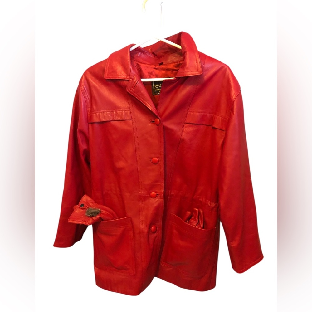 Vintage Red Leather Jacket Women's Vera Pelle Made in Italy matching Red gloves